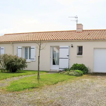 Holiday home Maison Cosy Proche Avec Jardin Clos Et Terrasse - Fr-1-224b-735 L'Epine (Vendee)